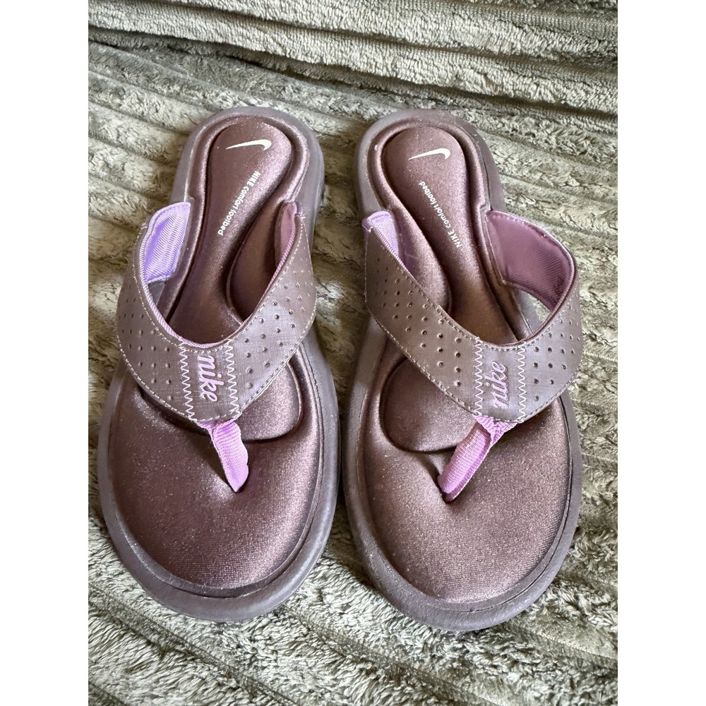 Nike Womens 6 Brown Purple Comfort Footbed Thong Sandals Athletic Flip Flops